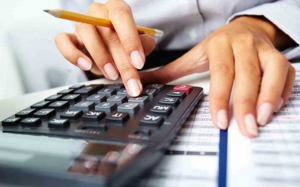 ¿Qué es la prima dominical y cómo se paga?